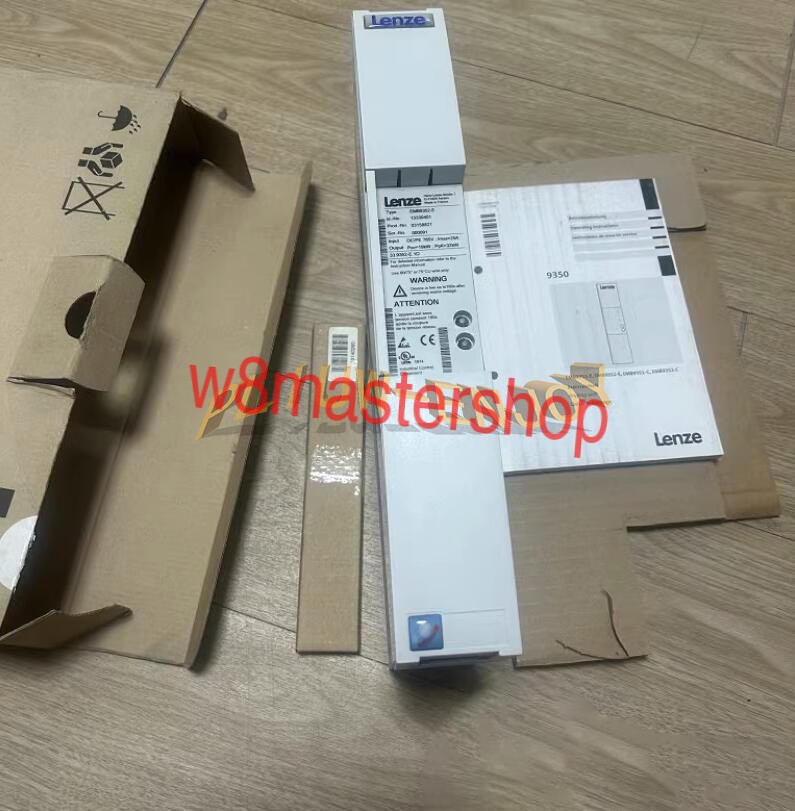 1PC New Lenze EMB9352-E Inverter