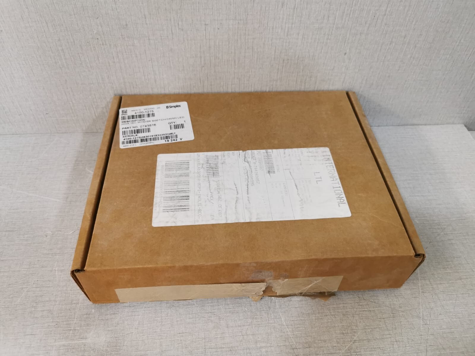 Simplex 4100-1275 HOA IBC MOD/24 Switch/24WH LED Part No. 0743816