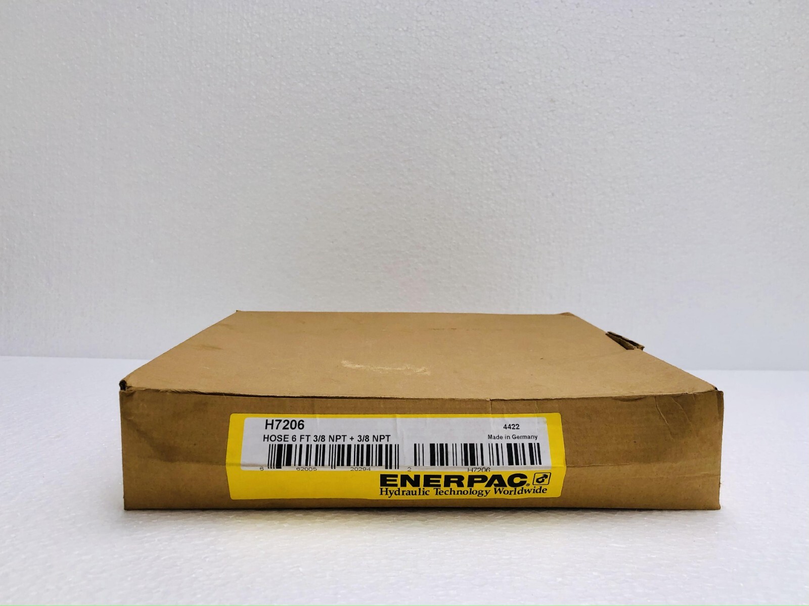 Enerpac H7206 High Pressure Hydraulic Hose 6 Ft. 3/8″ NPT 700 Bar/ 10,000 PSI