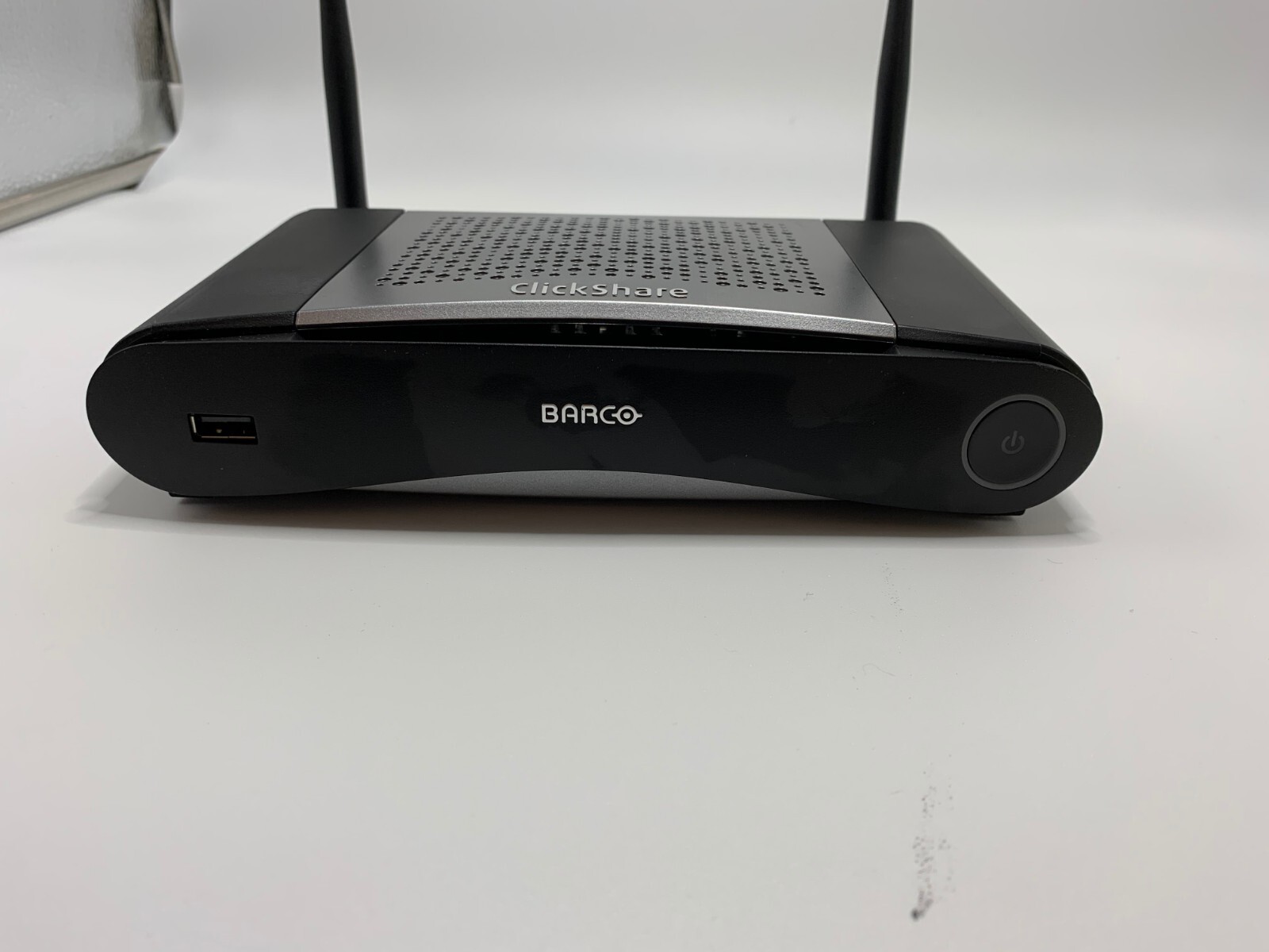 Barco Clickshare CSE-200 R9861520 Wireless Presentation System (base only)