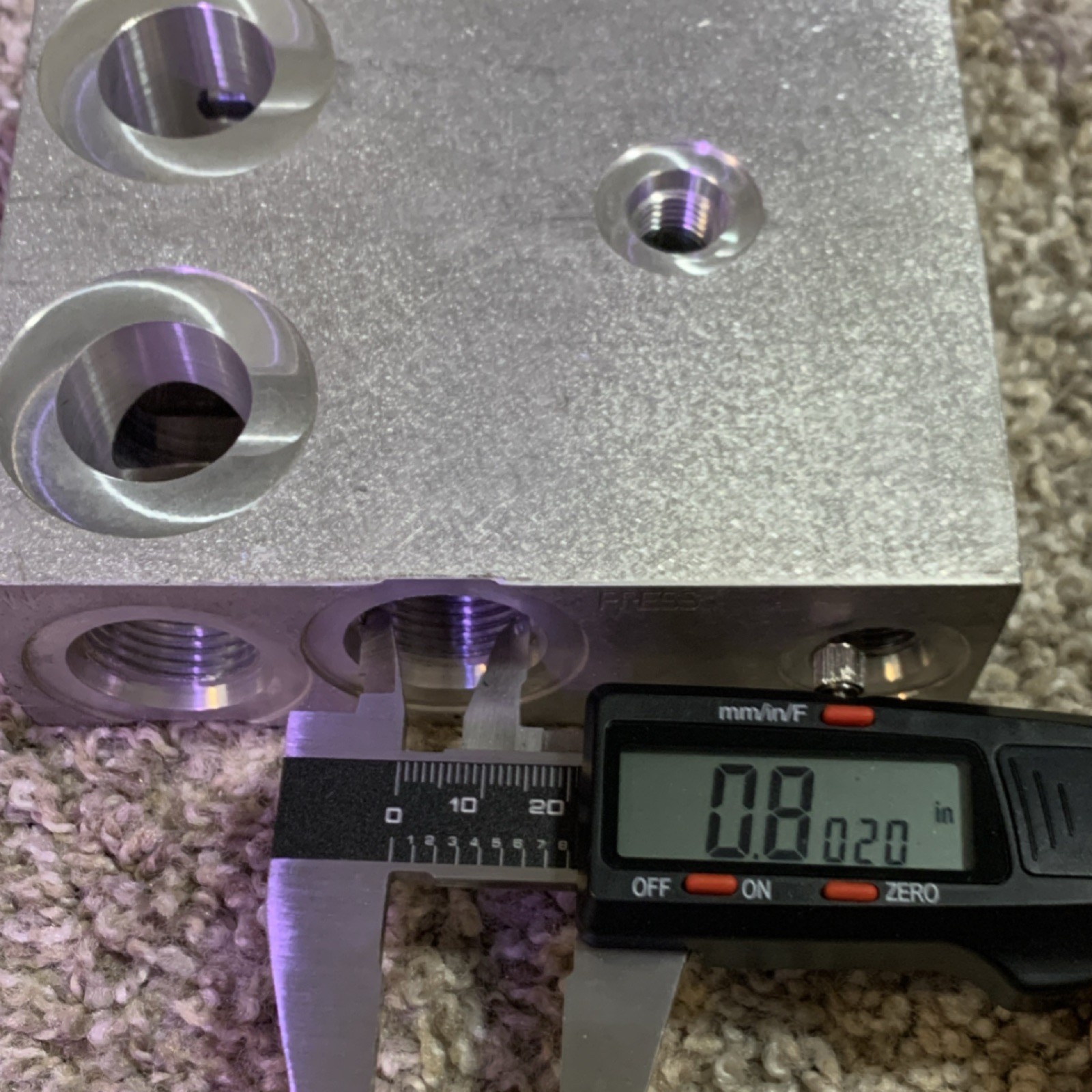 Aluminum Hydraulic Manifold Block, Multiple Threaded Ports, Machined Metal