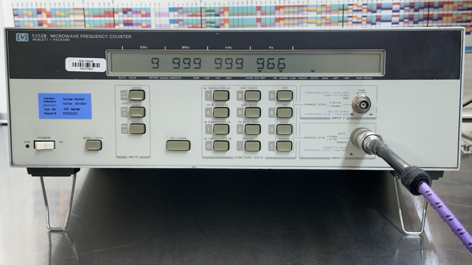 HP Agilent 5352B 40 GHz Microwave Frequency Counter Opt 010 — Calibrated —