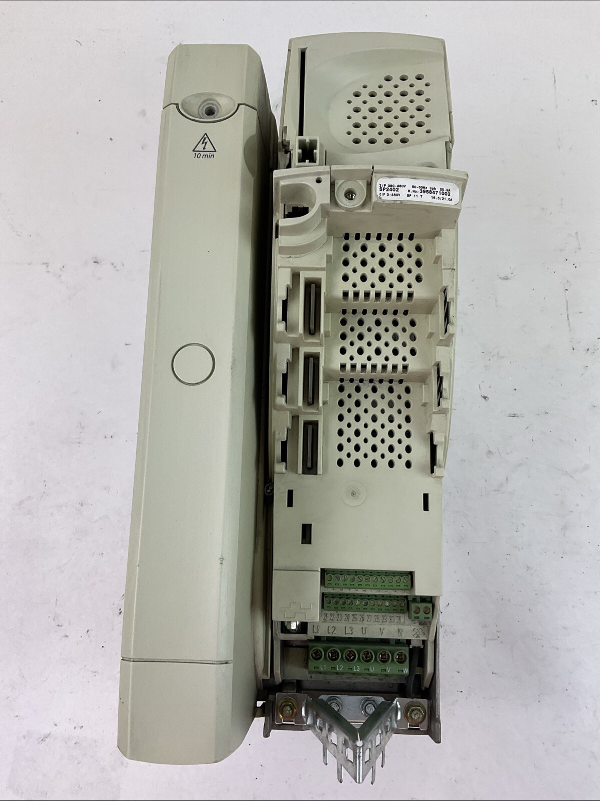 CONTROL TECHNIQUES SP2402 UNIDRIVE INPUT 380-480V OUTPUT 0-480V **NO KEYPAD**