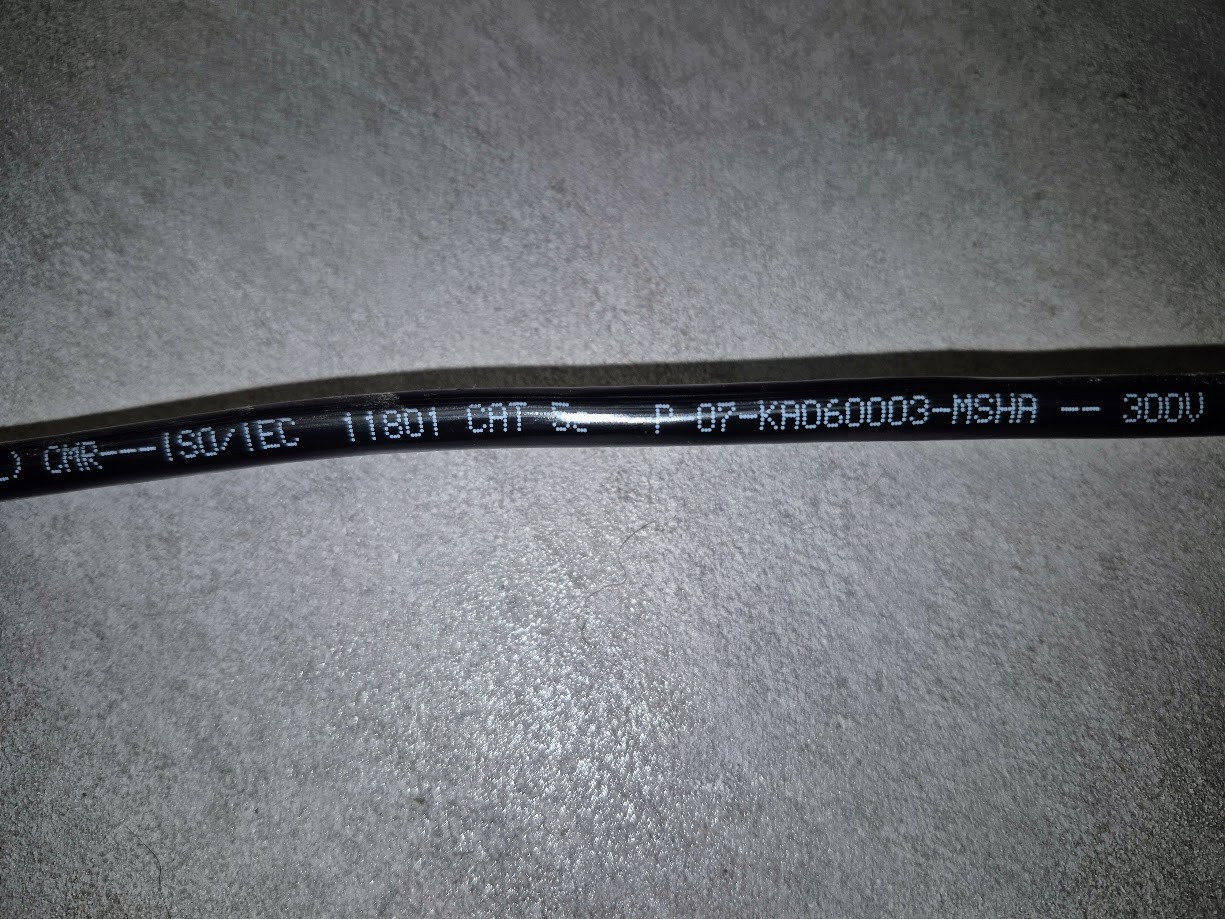 Belden 7958A DataTuff Cat5e 600V Shielded Industrial Ethernet Cable 650-700 ft.