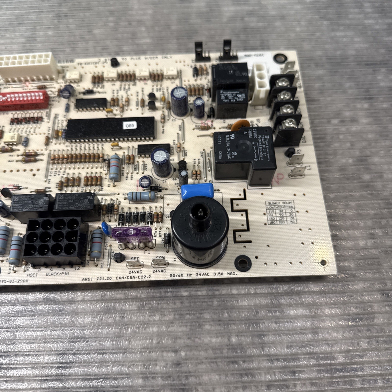 1095-83-206A 62-103189-01 Rheem Furnace Control Board
