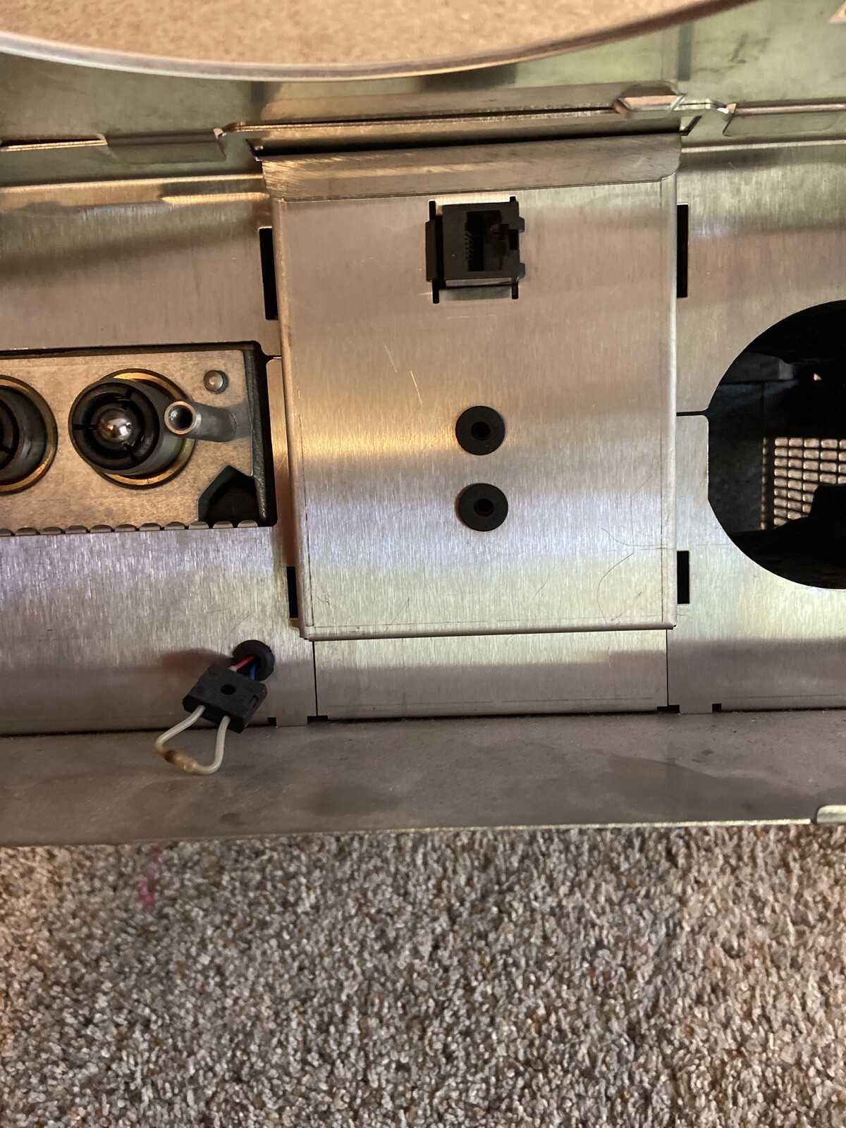 Agilent 1100 Series G1311A Quaternary Pump For Parts or Repair