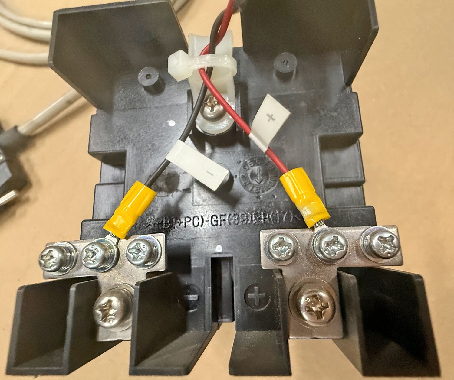 FANUC M-1iA/0.5S Delta Robot w/R-30iB Mate M-1iA Controller 280mm Reach/0.5 kg