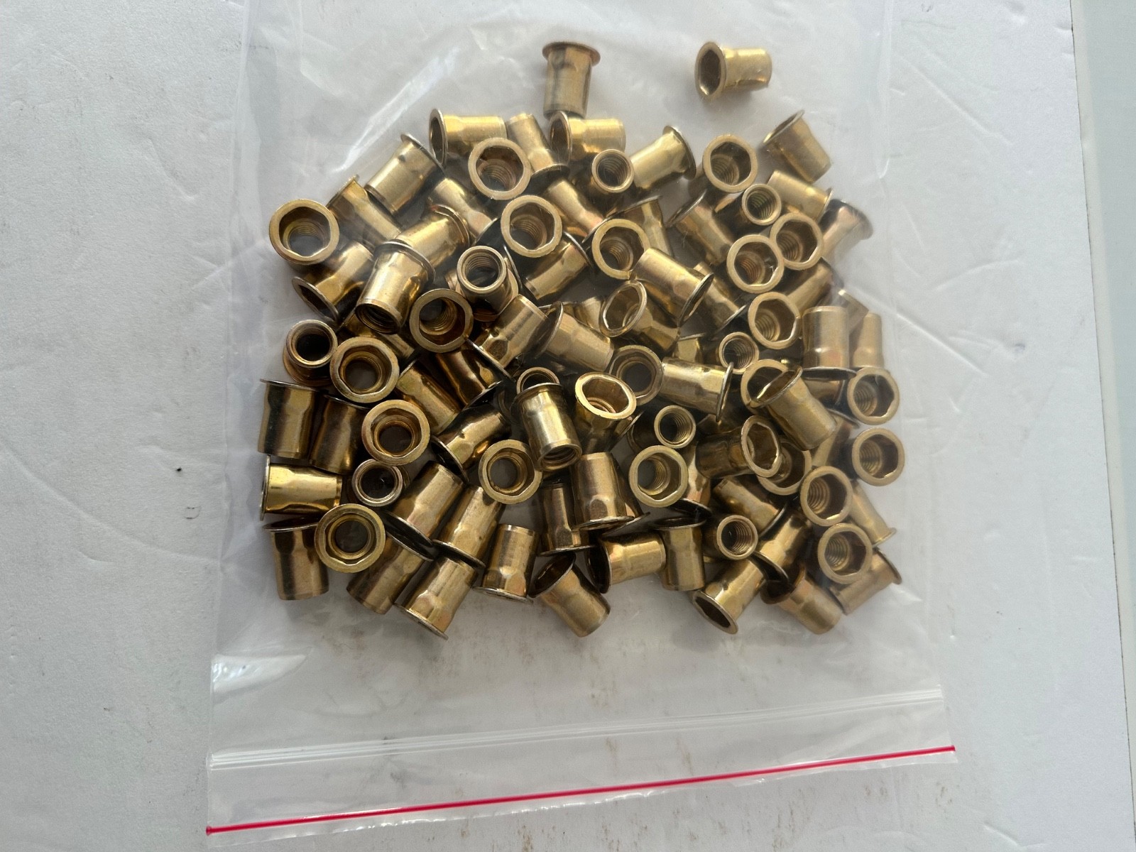 100 Pcs 3/8-16 Rivet Nut Rivnut Insert Nutsert Carbon Steel Zinc Plated