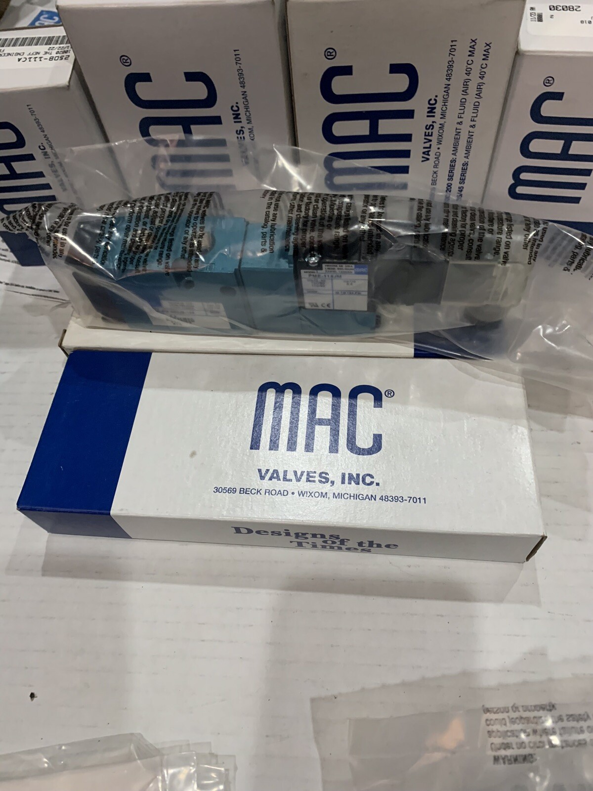 MAC Valves Inc. 811C-PM-501BA-152 Solenoid Valve w/ PME-501BAAA 24VDC NEW!!