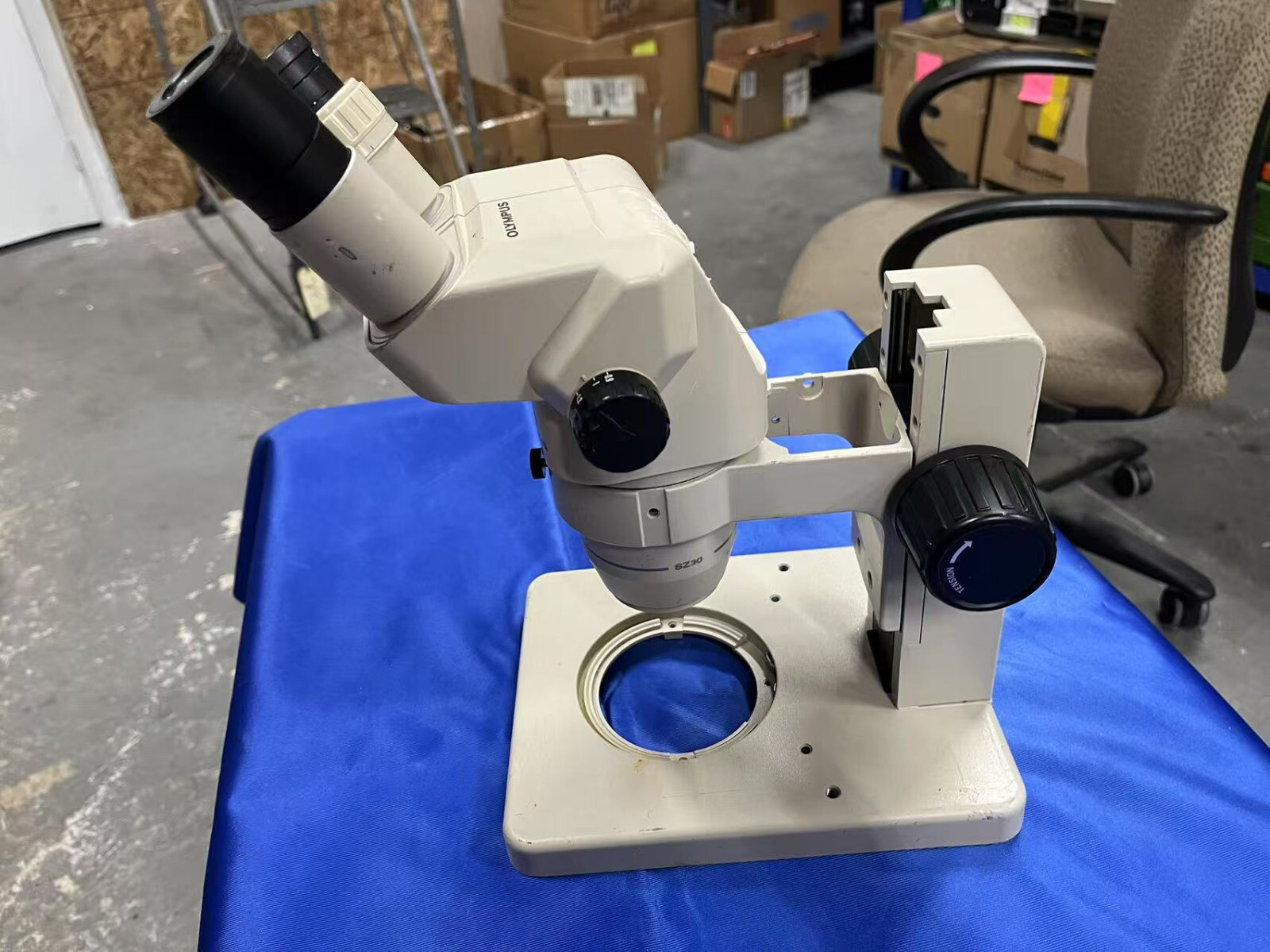 Olympus SZ30, Stereo Microscope Nikon 10×23 Lenses