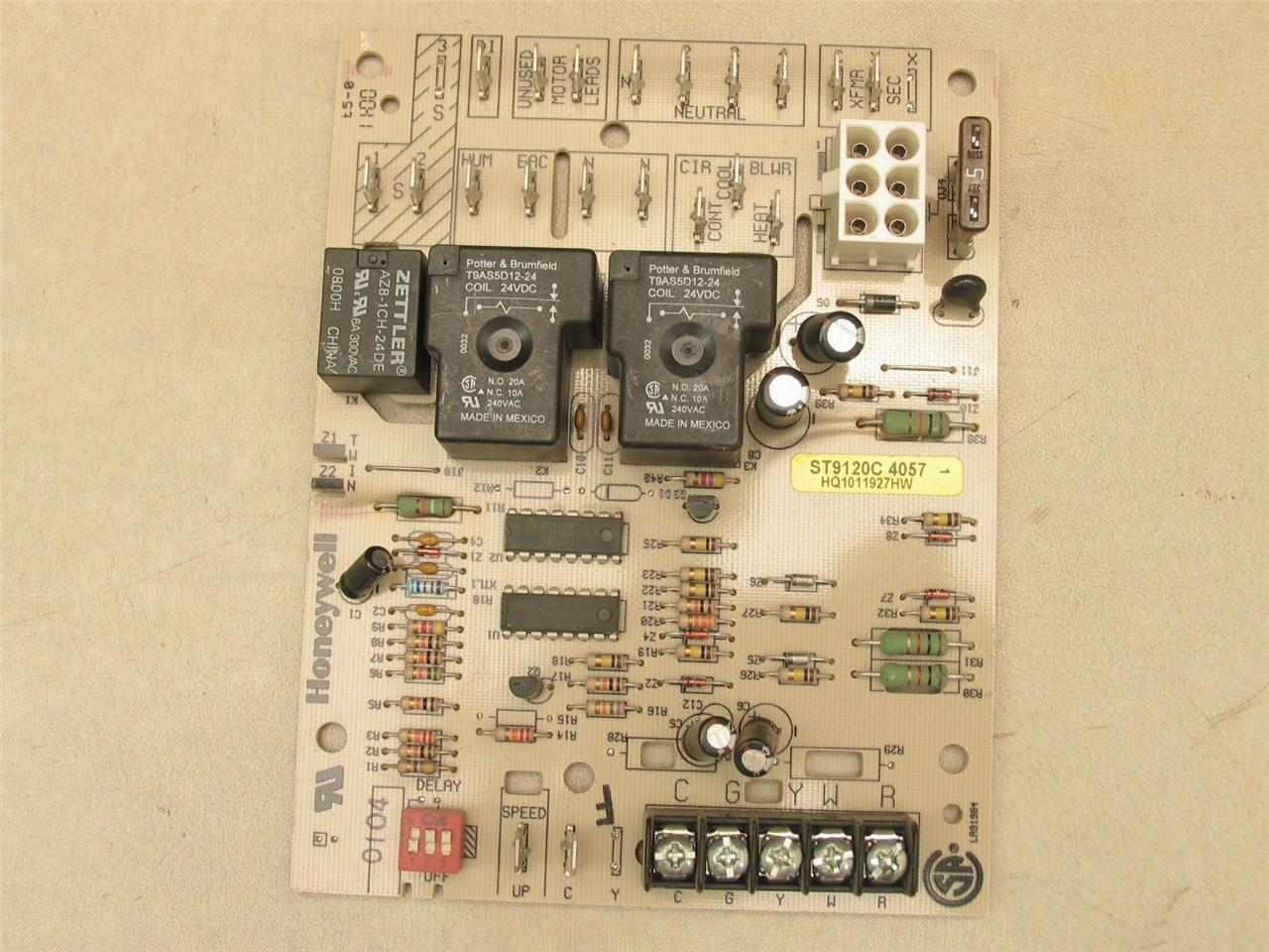 Honeywell ST9120C4057 Furnace Control Circuit Board HQ1011927HW