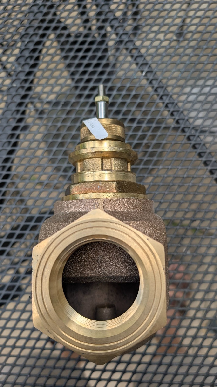 Johnson Controls VG7241RT 1-1/2″ Globe Valve