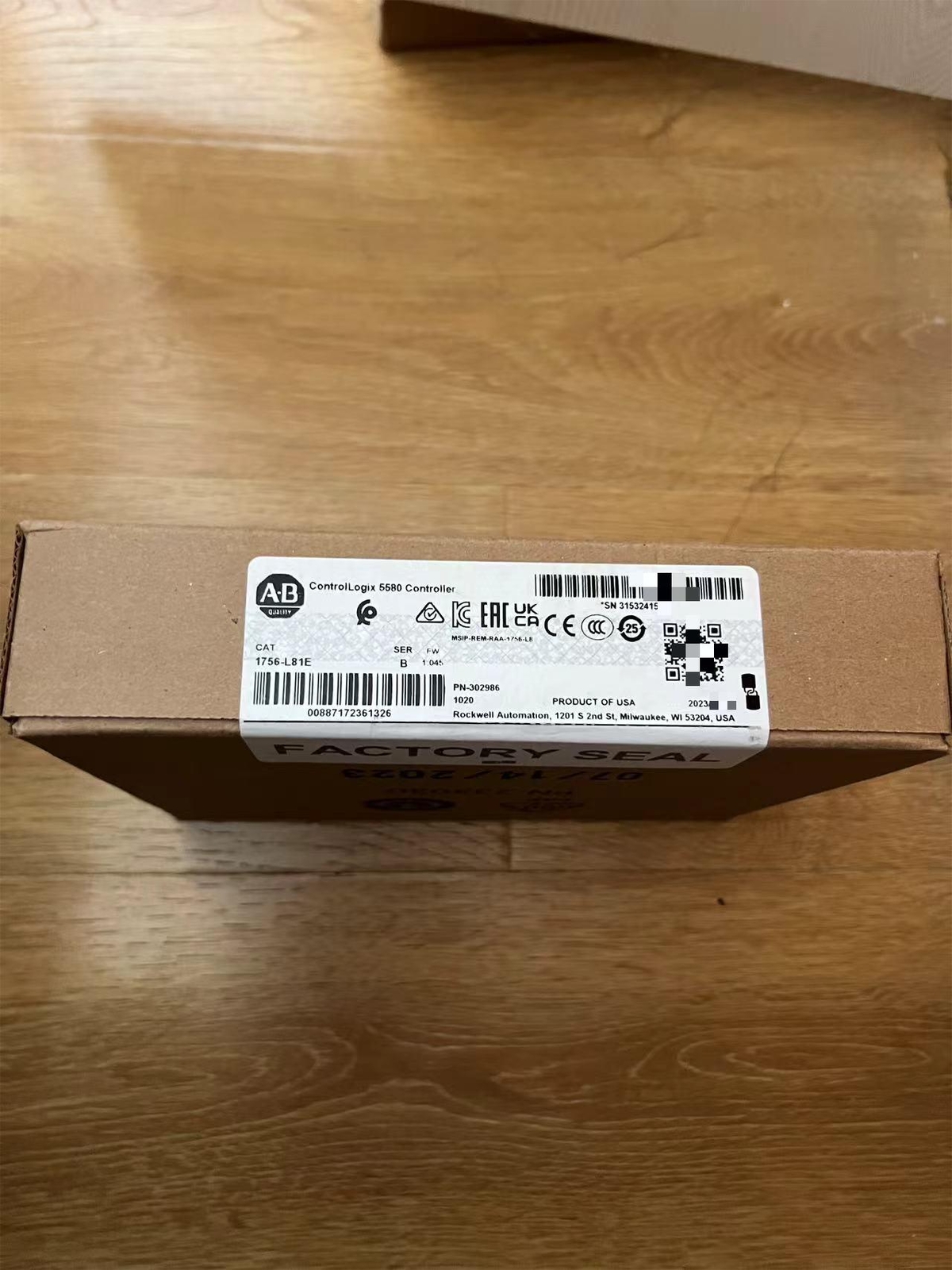 New Sealed 1756-L81E Series B ControlLogix Logix5580 3MB PLC Processor Safty DHL
