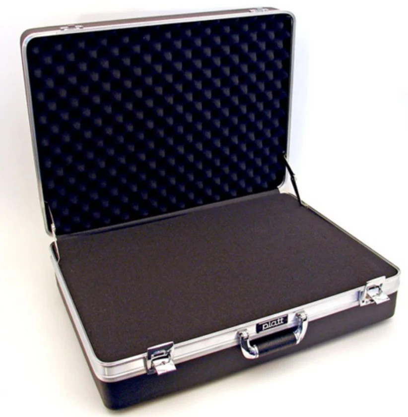 2407 – PLATT LUGGAGE – MEDIUM-DUTY ABS CASE – Interior Dimensions (L x W x D): 2