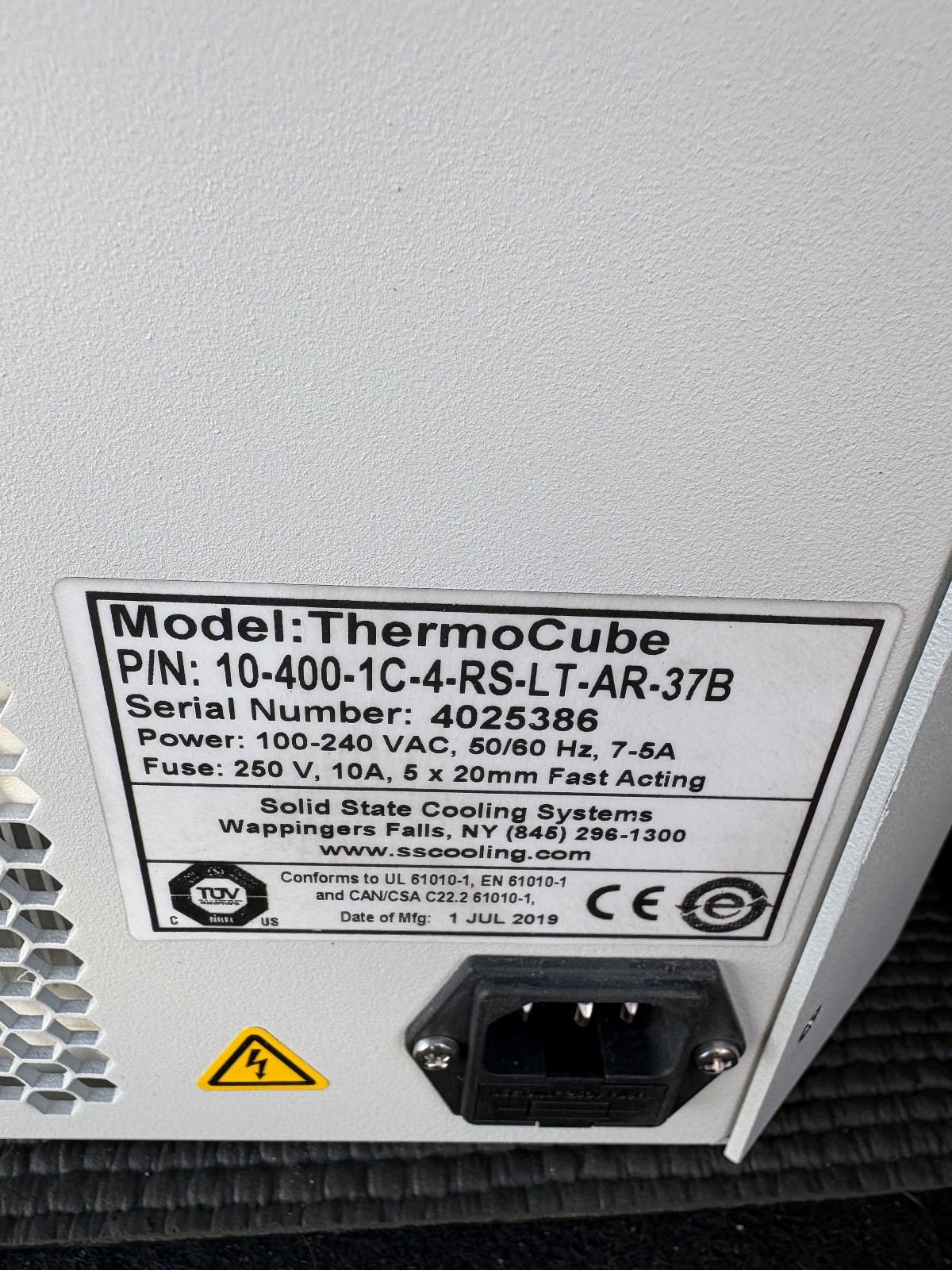 THERMO CUBE. QTY: 3 in one package. Looking for swift sale, please make offer.