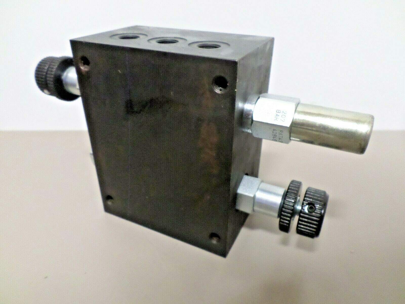 Sun Hydraulics 9608 26A J03 Manifold Block with Relief, Dump and Shut Off Valves