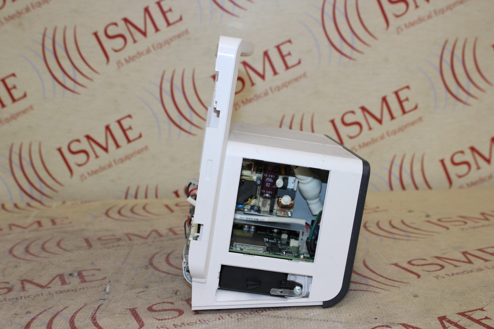 Mindray ePM 10M Masimo Set Monitor, No Screen