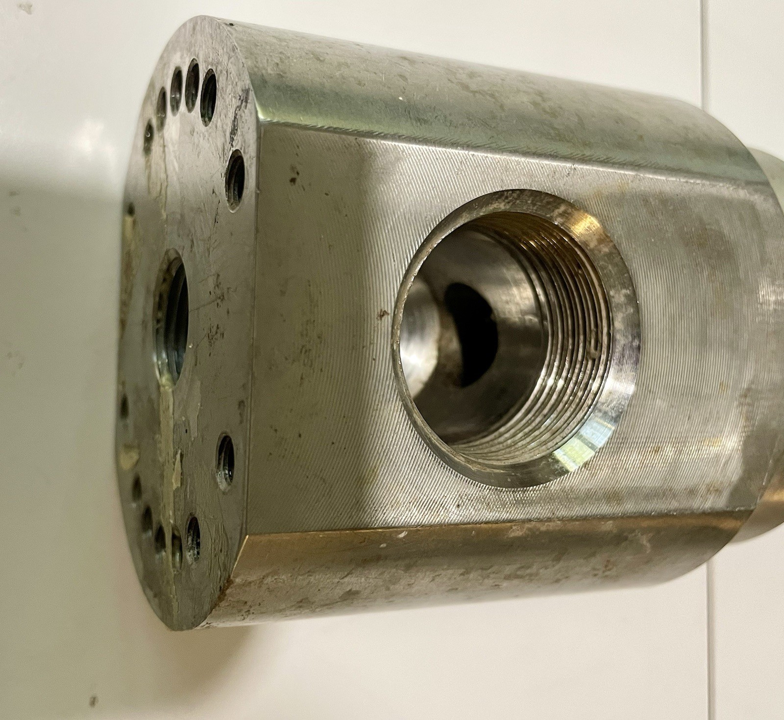 Industrial Hydraulic Valve Body Manifold Housing 9.75” 10 lb Appears Stainless