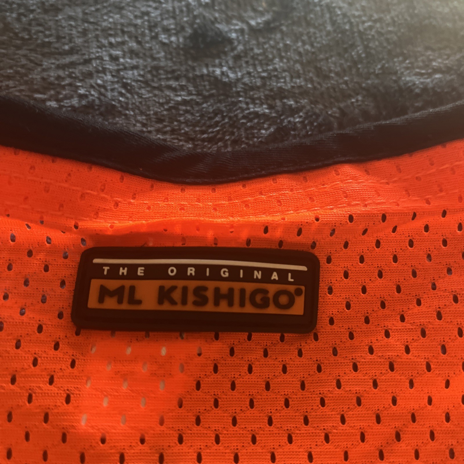 Kishigo Premium Black Series Men’s Surveyors Vest M 1516, Class 2 Hi-Vis, Medium