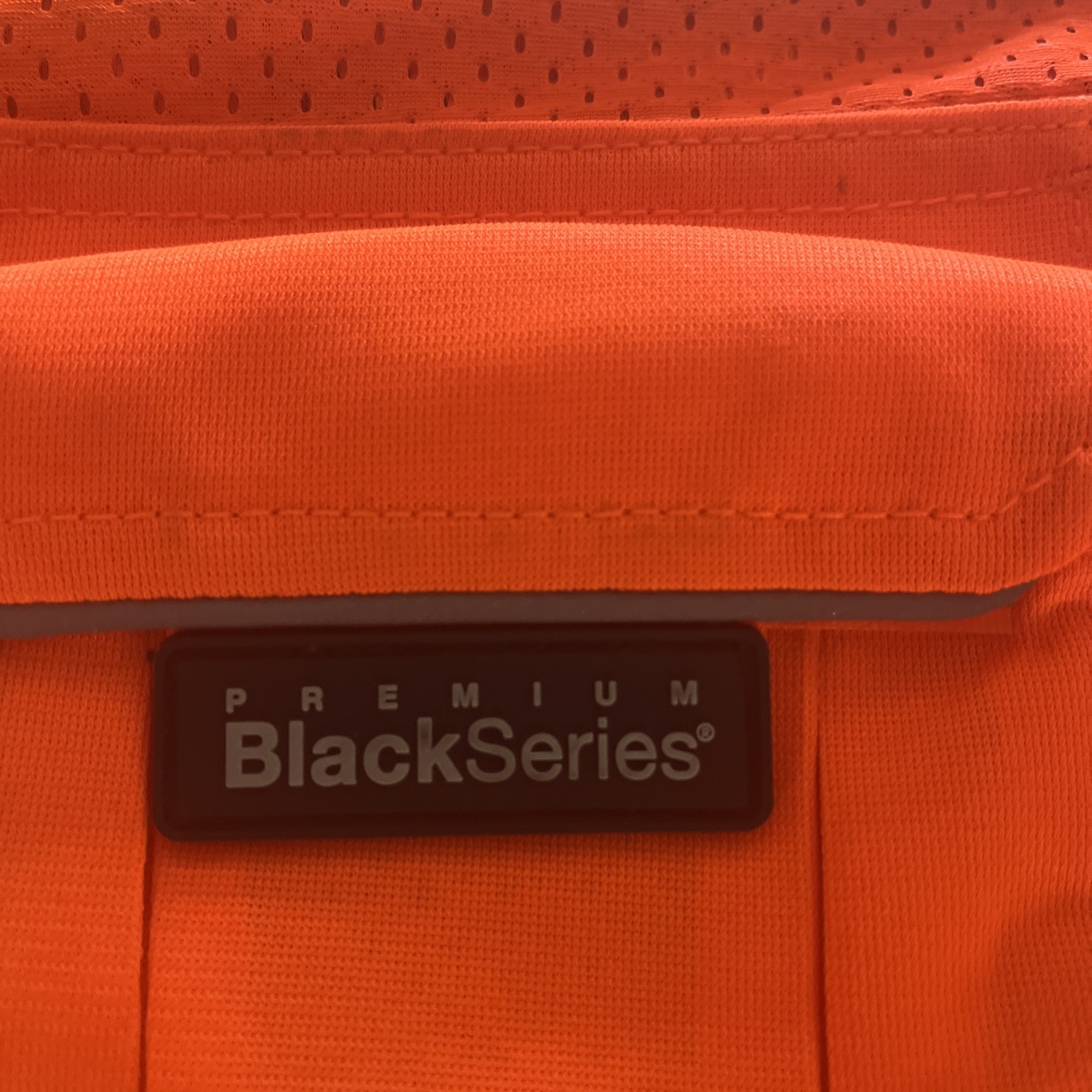 Kishigo Premium Black Series Men’s Surveyors Vest M 1516, Class 2 Hi-Vis, Medium