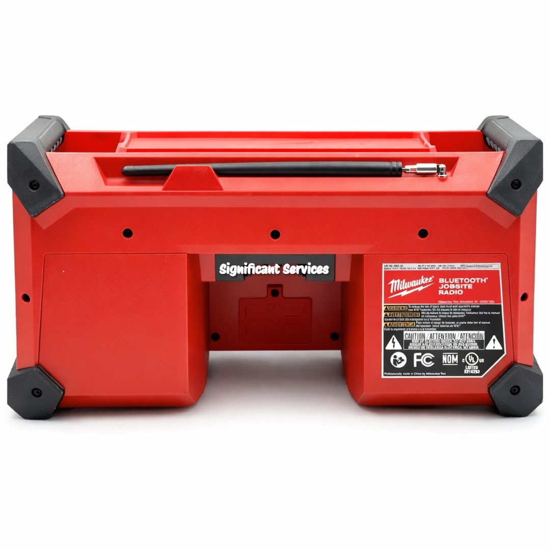 Milwaukee M18 Bluetooth Jobsite Radio – Tool Only (2952-20)