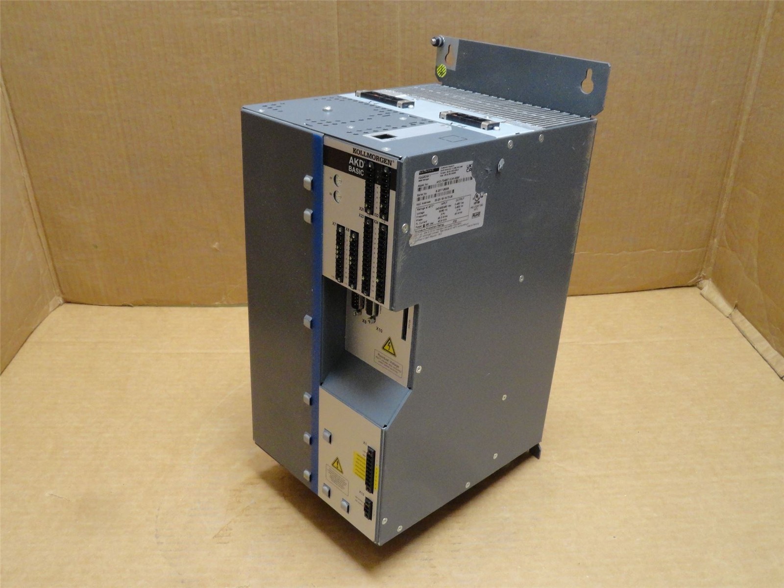 245733 Old-Stock; Kollmorgen AKD-T04807-ICAN-E091 Servo Drive 240-480VAC 3PH In