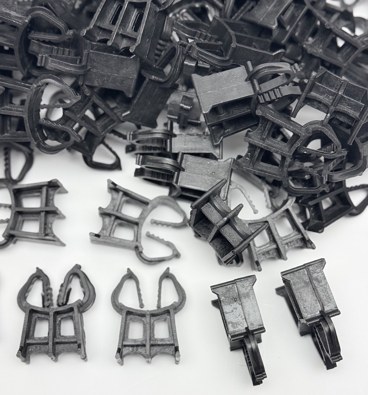 Lot of 100, Spillman, Plaschairs 25NP20 Plastic Rebar Chair 1″ Cover, Black