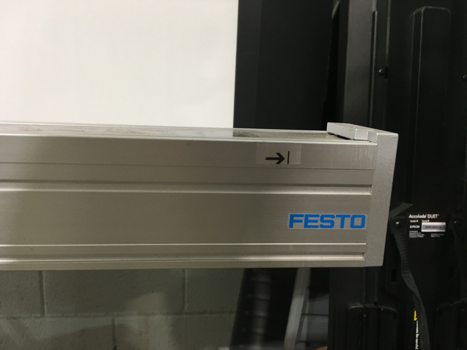 FESTO ELGC-TB-KF-60-1200 / ELGCTBKF601200 & EAMM-A-T42-57A Belt Driven Actuator