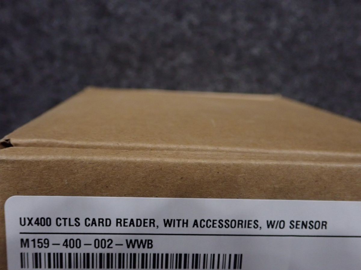 VERIFONE UX400 Contactless Card Reader w/Accessories, W/O Sensor