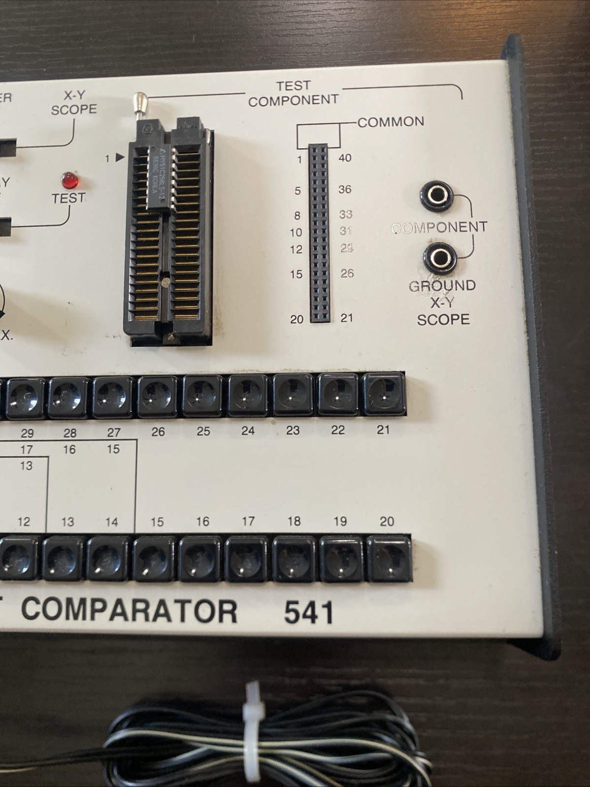 B&K Precision Component Comparator 541 B3-077