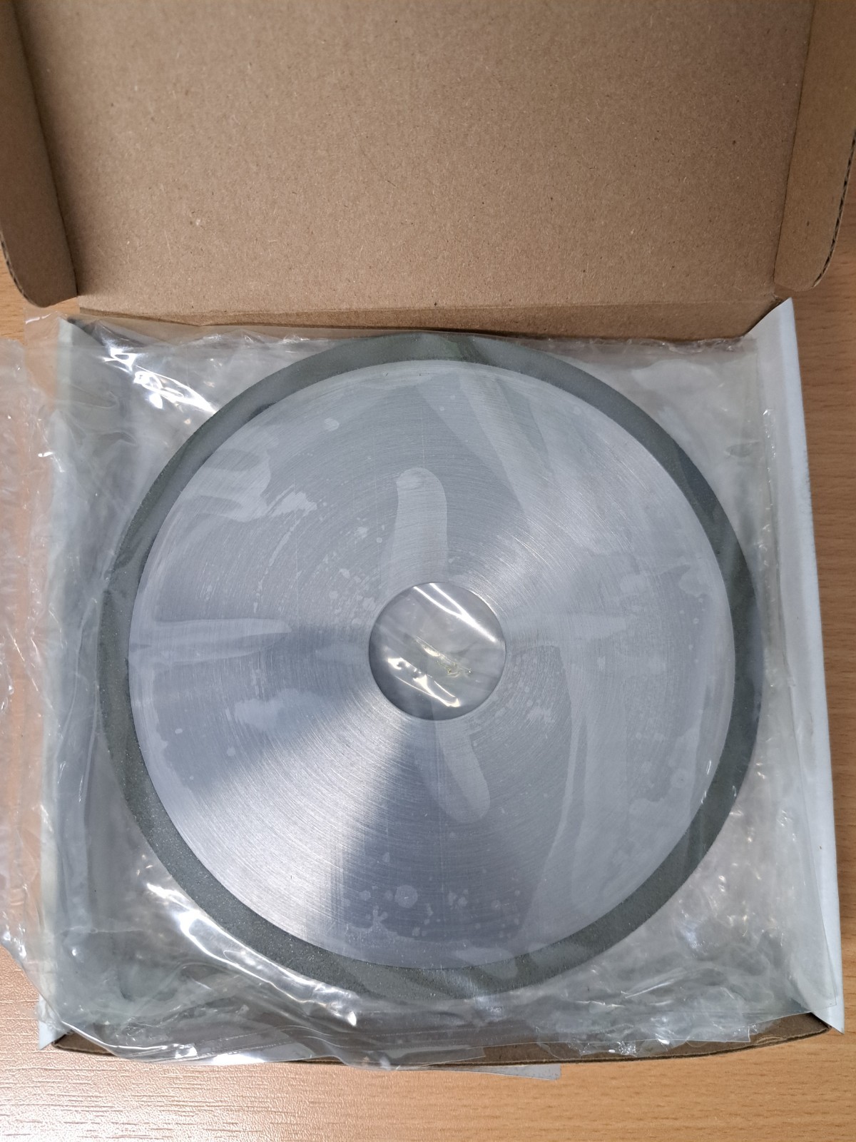 MSC Brand CBN Cutoff Wheel 6″ Dia, 0.035″ Thick, 1 1/4″ Hole, 100 Grit