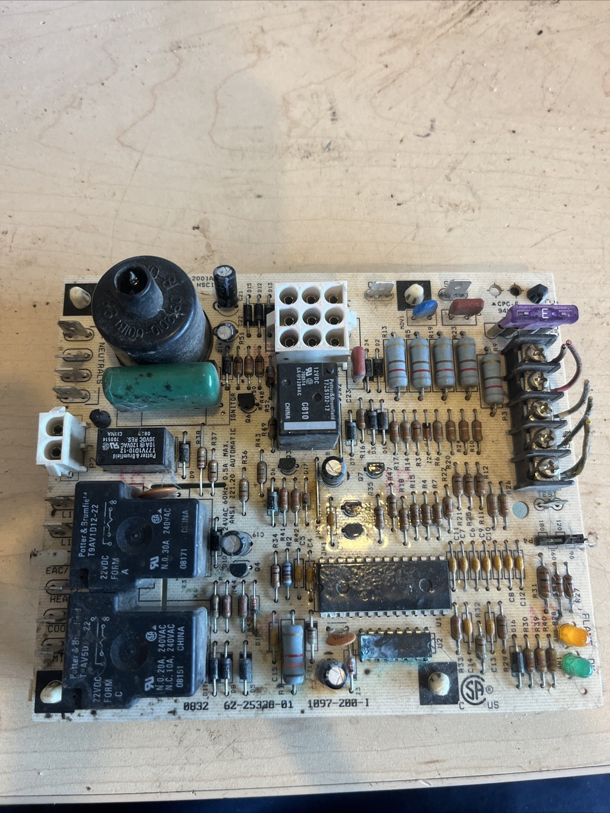 Rheem Ruud 62-25338-01 Control Circuit Board 1097-200 Works Tested