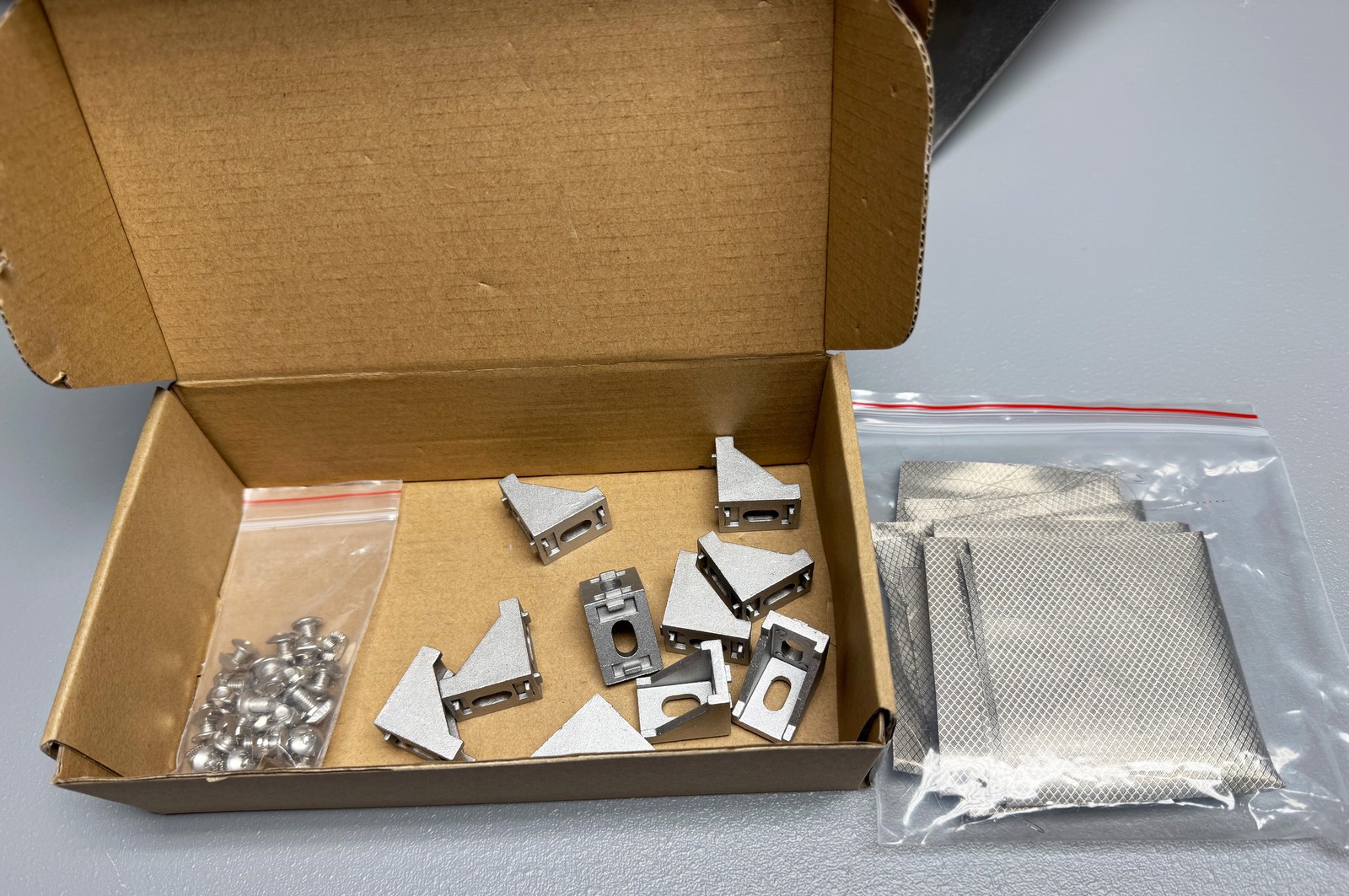 TEKBOX TBST-86/49/45/1-B RF Shielded Tent for EMI/EMC Pre-compliance Testing