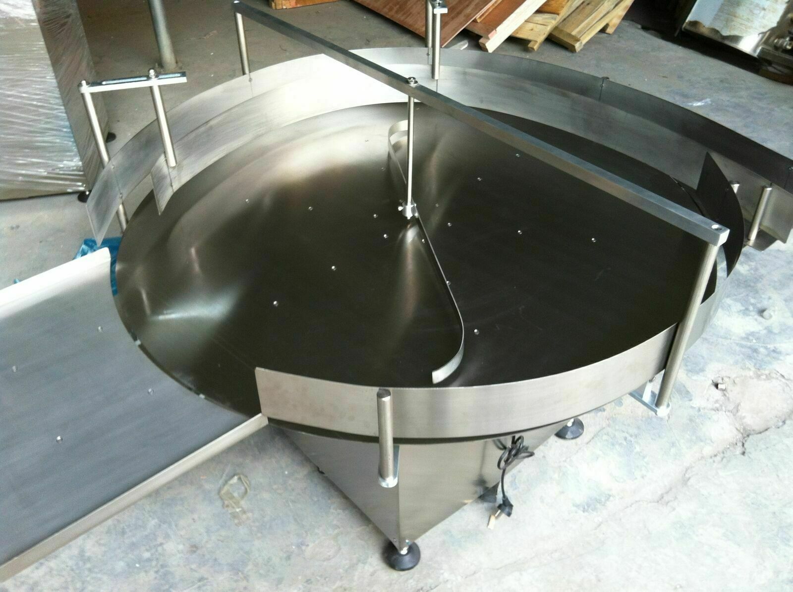 Round Bottle Unscramble Machine Turn Rotary Accumulation Table for Sorting