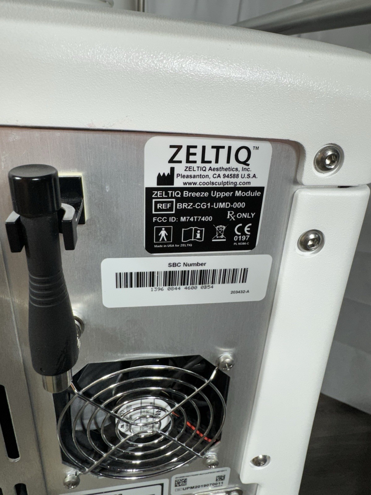ZELTIQ CoolSculpting Control Unit BRZ-CG1-UMD-000 Cart Mounted Machine
