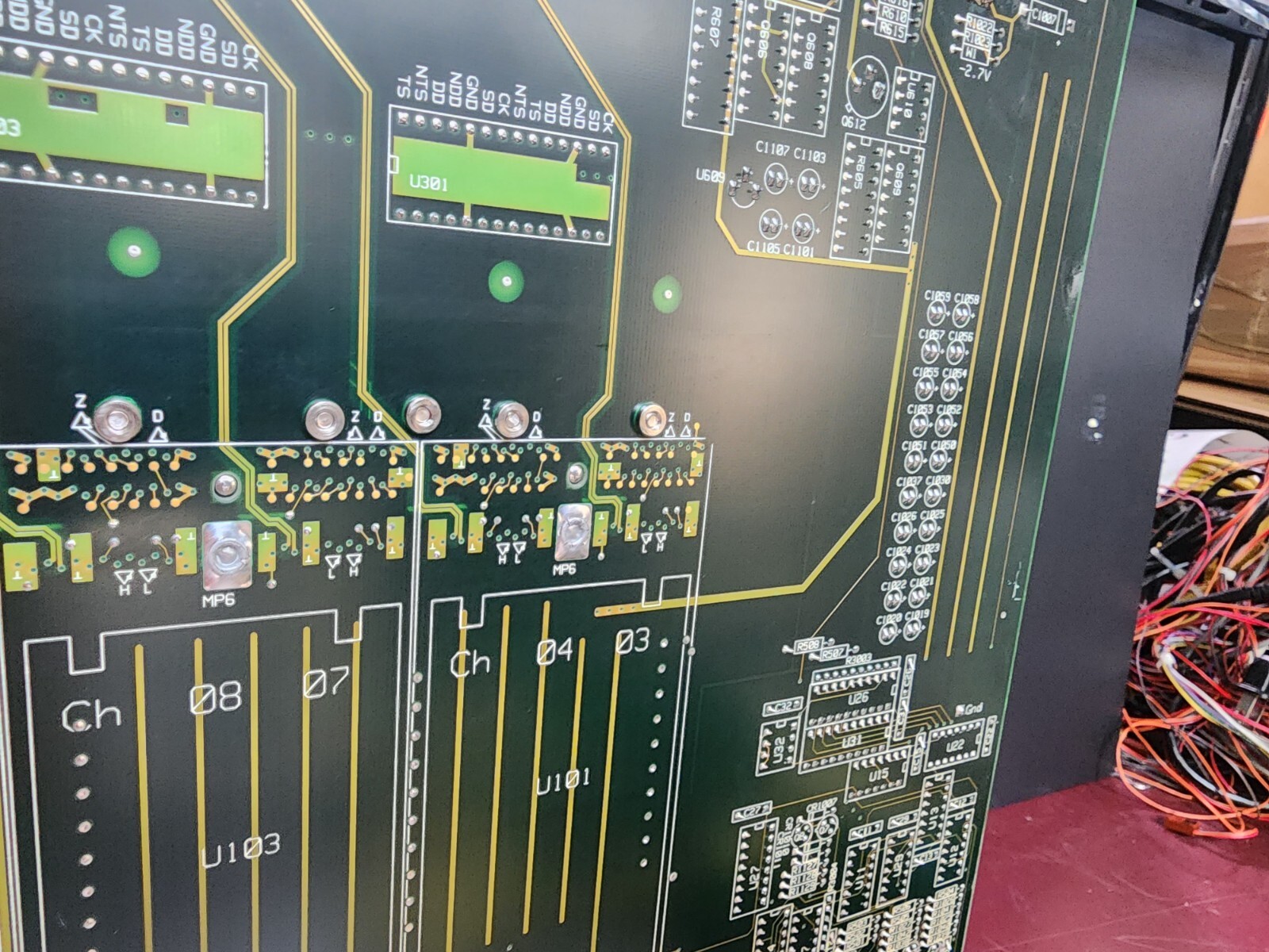 HP/ Agilent 83000 E2770-66501P PCB Board- With 8each – 8mb Modules E2778- 86502