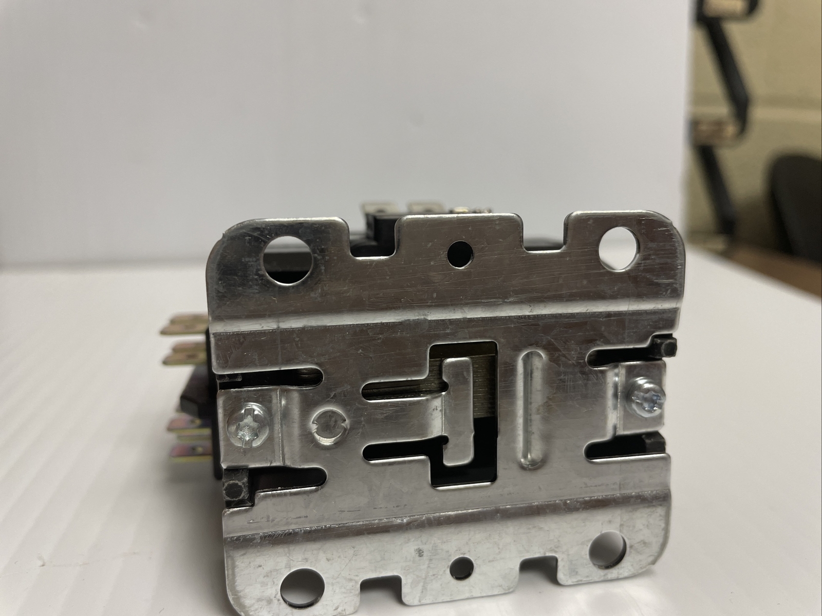 Lot of 12 Furnas Definite Purpose Contactor 24V 50HZ 24V 60HZ 45DG10AJAX445 NEW