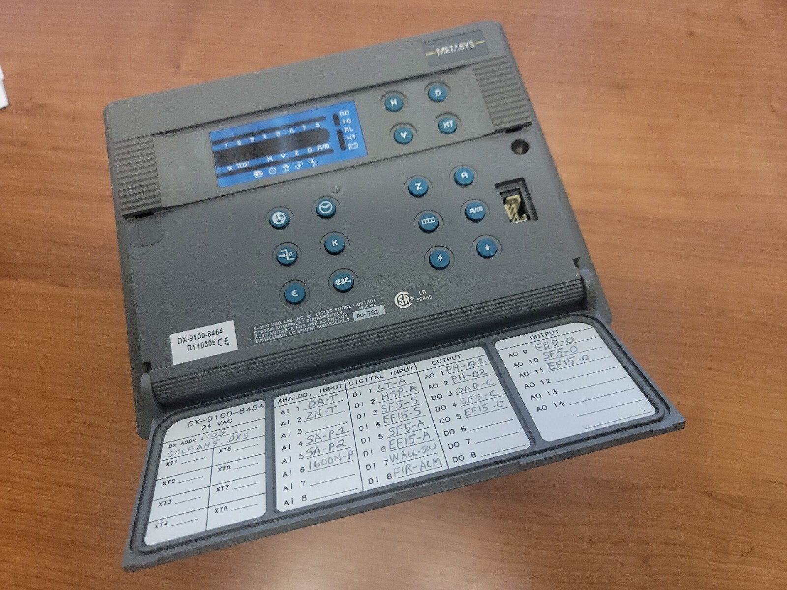 Johnson Controls DX-9100-8454 Metasys Controller with 9100-8996 Ry10305