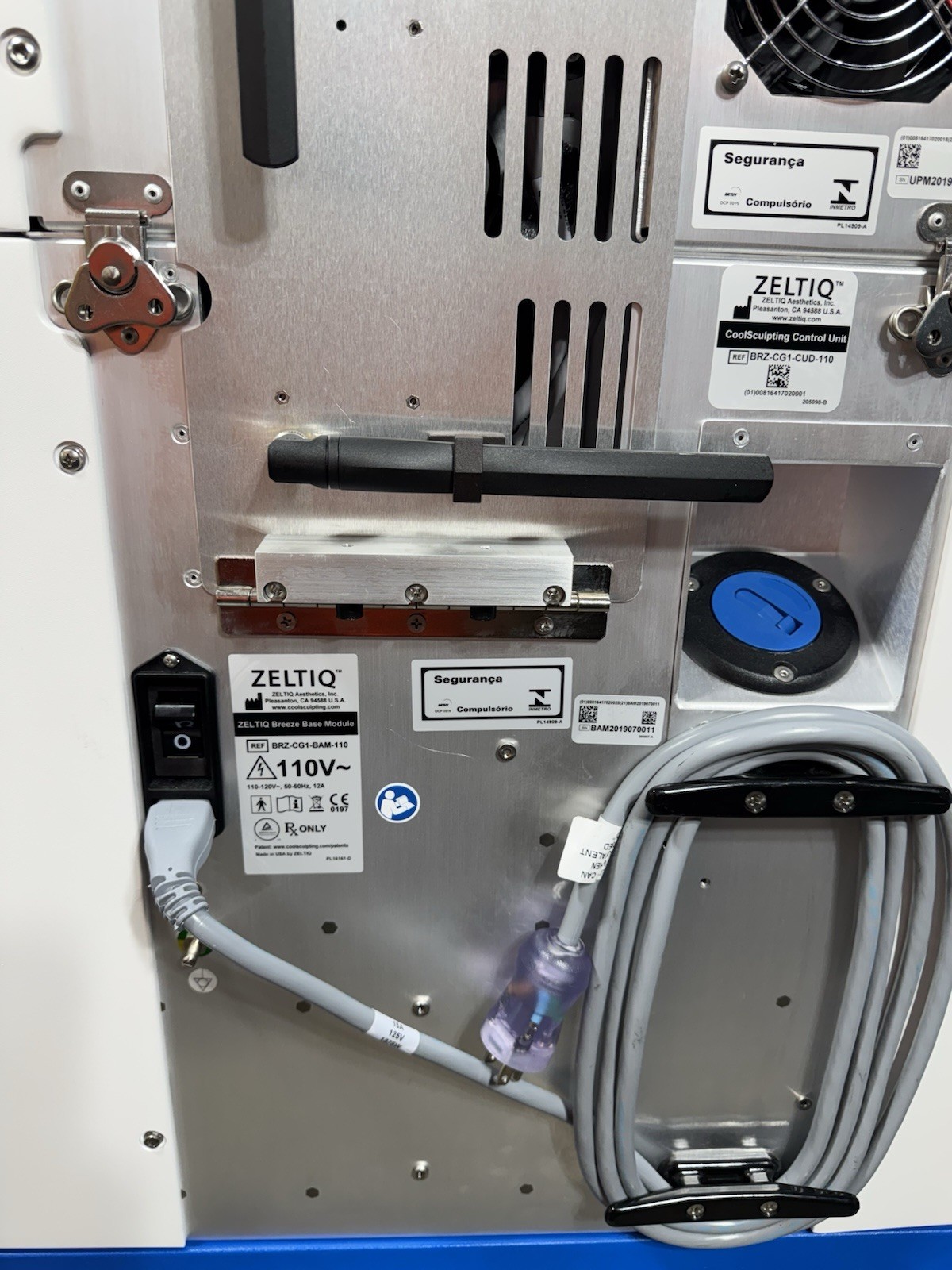 ZELTIQ CoolSculpting Control Unit BRZ-CG1-UMD-000 Cart Mounted Machine