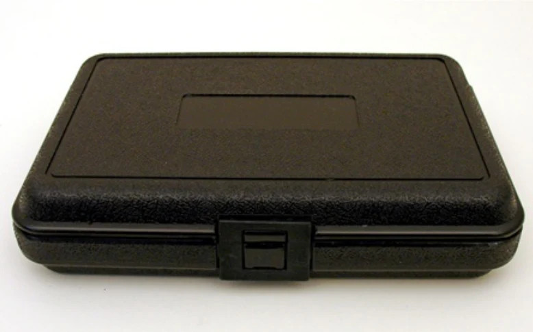 206 – PLATT LUGGAGE – BLOW MOLDED CASE – Exterior Dimensions (L x W x D): 10 1/2