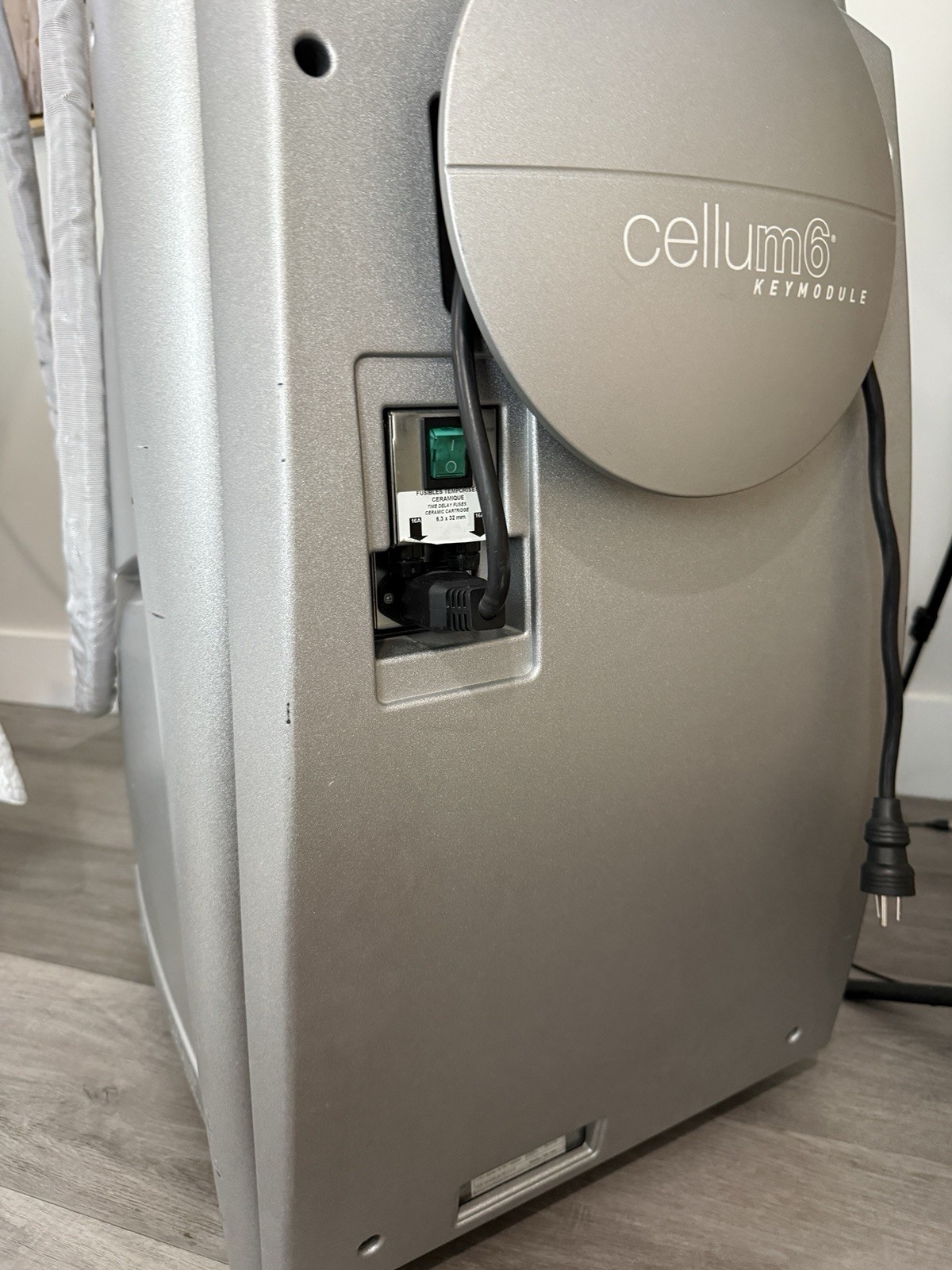 LPG Cellu M6 Keymodule Cavitation & Vacuum Cart Mounted Machine w/ Handpieces