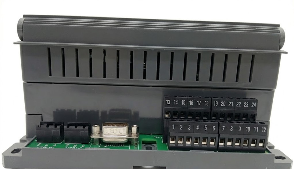 Johnson Controls DX-9100 Extended Digital Controller DX-9100-8454 Ver 2 Rev B