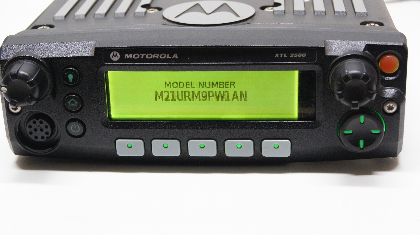 Motorola XTL 2500 P25 Mobile Radio Dash Mount M21URM9PW1AN 700/800MHz GRADE A