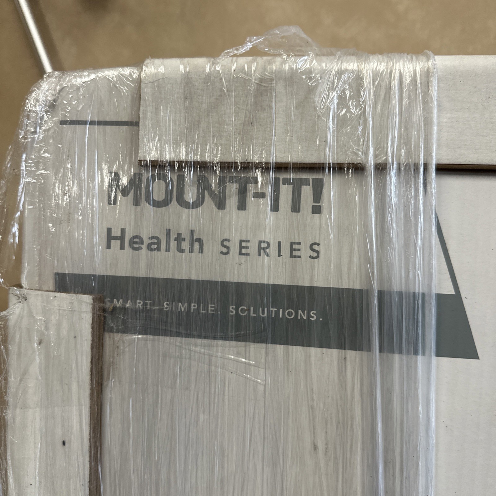 Mount-It! MedHub Height Adjustable Mobile Laptop Cart with Anti-Theft Bar