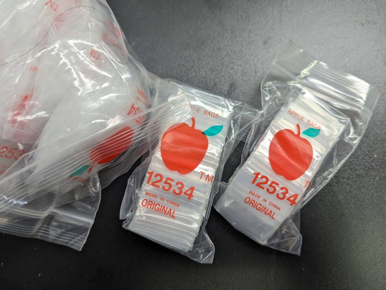 CLEAR Apple Bags Liquidation 1000 bags, 10,000 bags, 50k bags (CHOOSE SIZE)