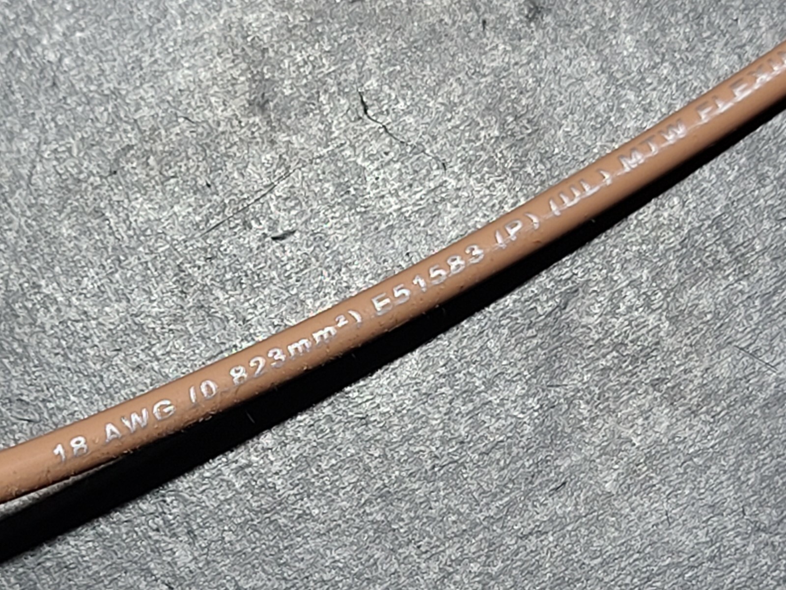 Southwire #18awg Stranded Bare Copper UL-1056/1275 600V Hook-Up Wire Tan /50ft