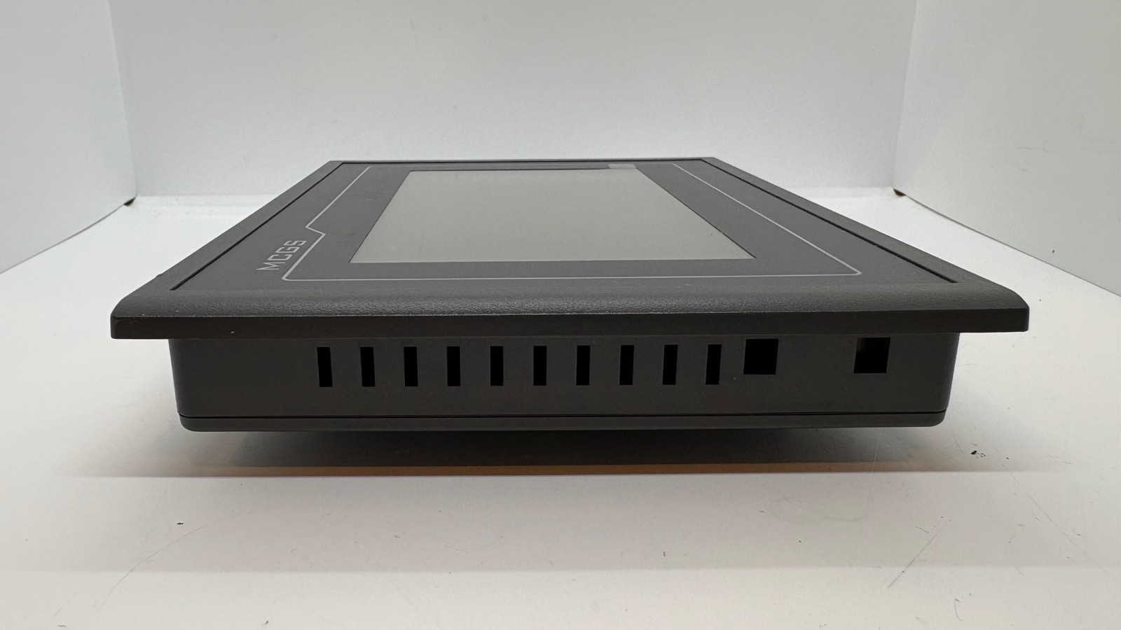 MCGS TPC7062TD (KT) 7″ Embedded Touch Screen HMI Panel 24VDC Kunlun Tongtai