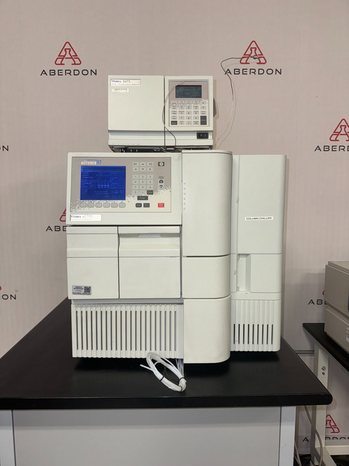 Waters e2795 SHC Separations Module 2475 Detector HPLC System #17596