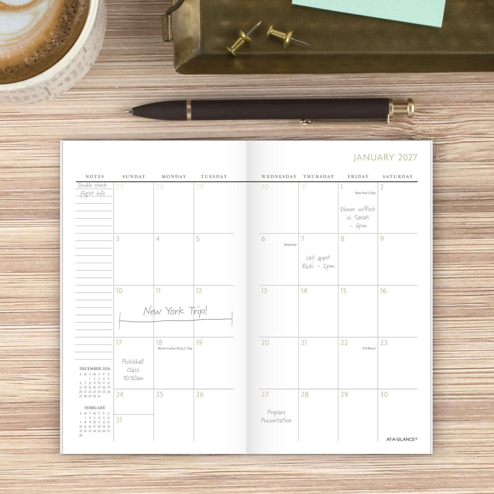 AT-A-GLANCE 2027-2028 Planner, 2 Year Monthly 3.5″ x 6″, Floral