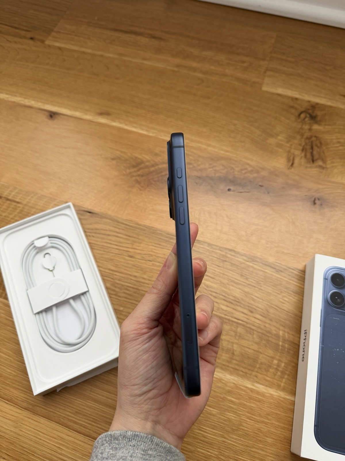 iPhone 17 Pro Max 2TB Deep Blue, Unlocked (New, Open box)